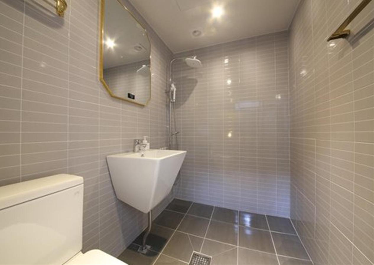 Busan Seomyeon Business Hotel J7 Exterior photo